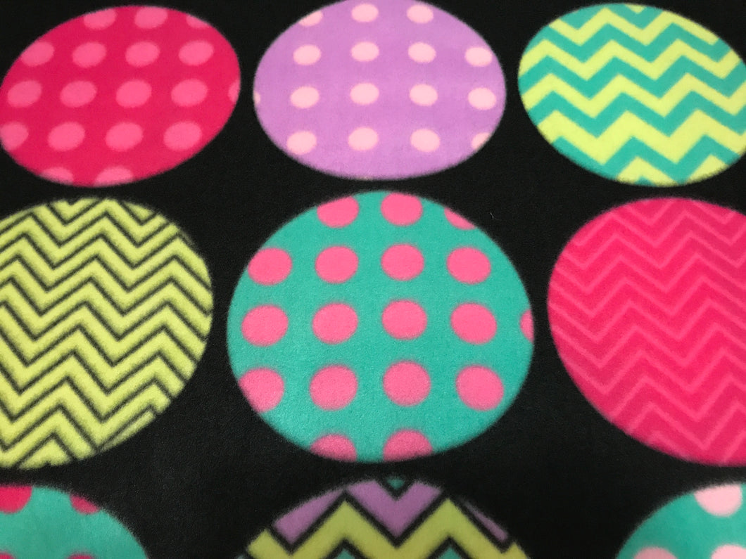 DOTS & CHEVRON BALLS ON BLACK